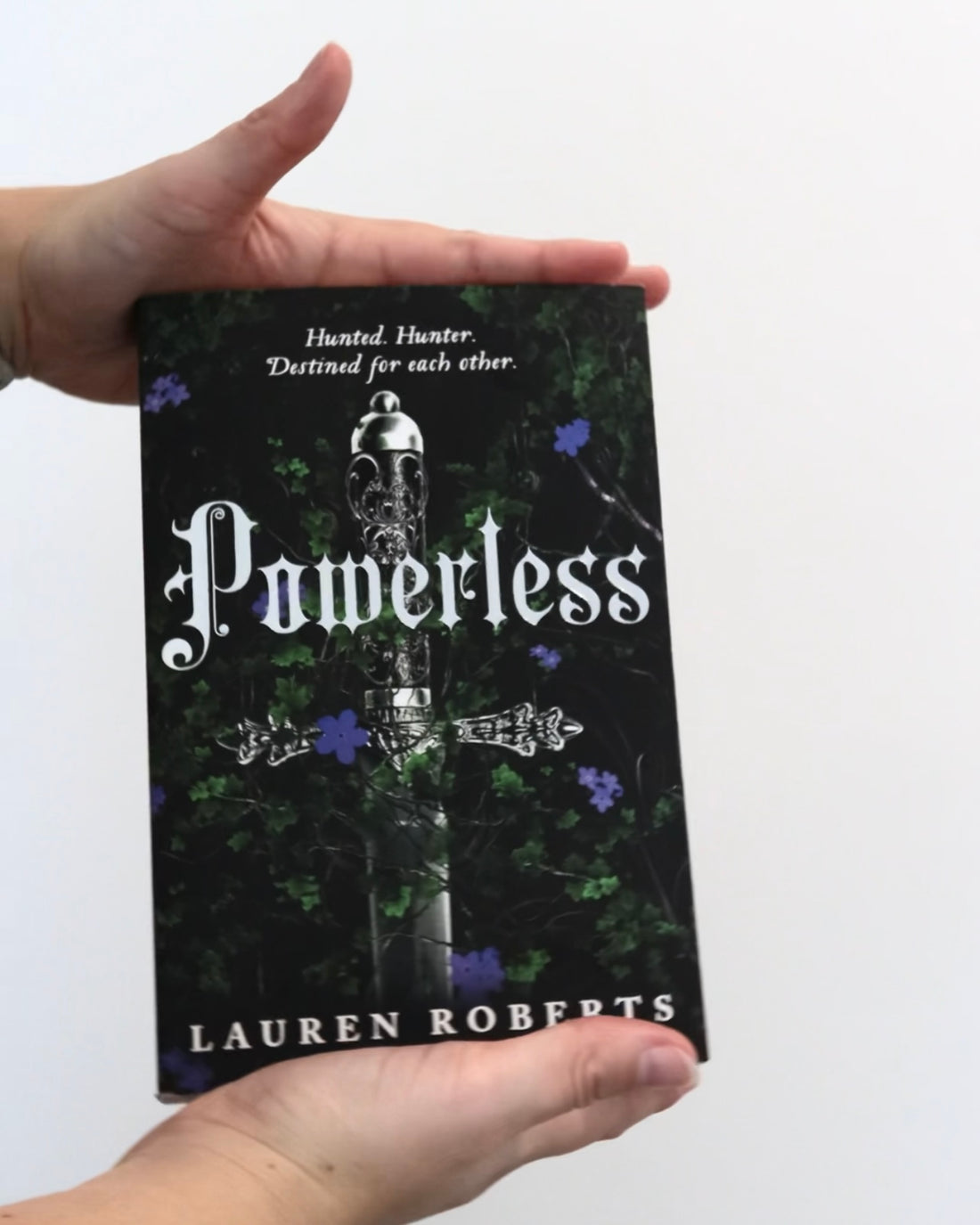Powerless by Lauren Roberts: A Spellbinding Read